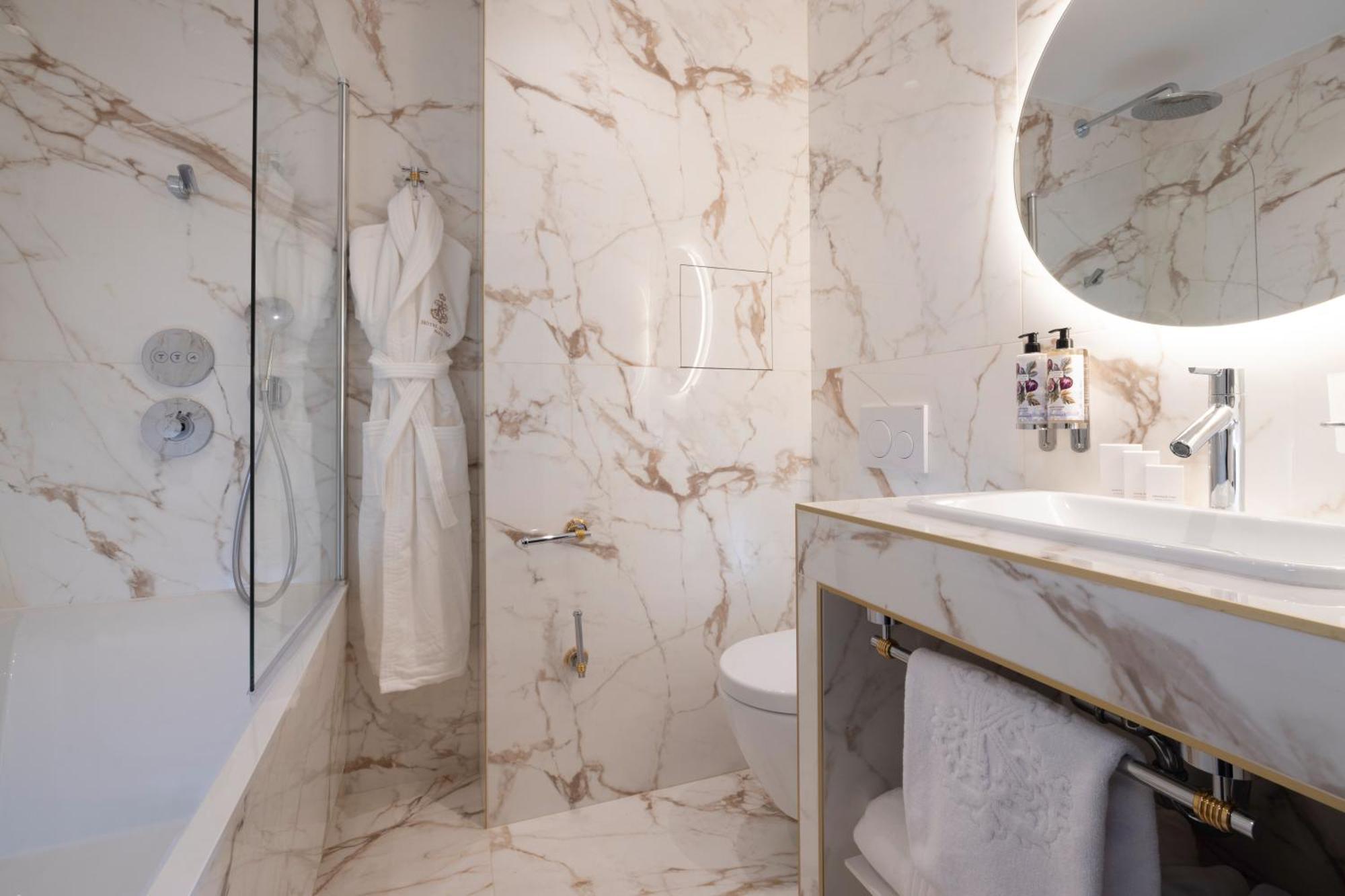 Hotel Kleber Paris & Spa Экстерьер фото